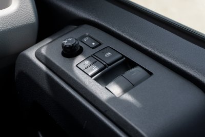 TOYOTA COMMUTER 2.8 DIESEL MT 2019 จด 2020 (1นก425)