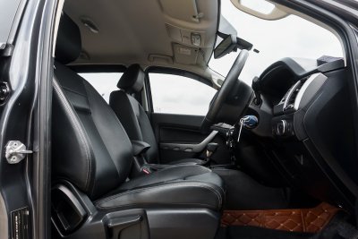 FORD RANGER DUAL CAB 2.2 HI-RIDER XLT AT ปี2020 จด2021 (1ขบ3510)