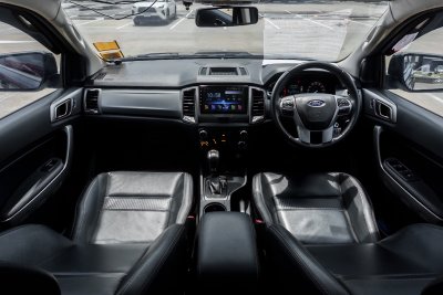 FORD RANGER DUAL CAB 2.2 HI-RIDER XLT AT ปี2020 จด2021 (1ขบ3510)