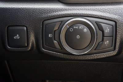 FORD RANGER DUAL CAB 2.2 HI-RIDER XLT AT ปี2020 จด2021 (1ขบ3510)