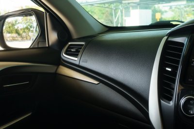 MITSUBISHI PAJERO 2.4 GT ปี2018 (7กพ6930)