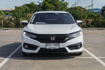 HONDA CIVIC 1.5 TURBO RS ปี2016 จด2017 (6กก1990)