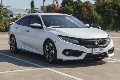HONDA CIVIC 1.5 TURBO RS ปี2016 จด2017 (6กก1990)