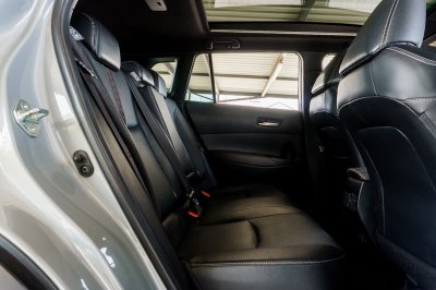 TOYOTA COROLLA CROSS 1.8 HEV PREMIUM LUXURY AT ปี2024 (5ขบ276)