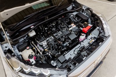 TOYOTA COROLLA CROSS 1.8 HEV PREMIUM LUXURY AT ปี2024 (5ขบ276)