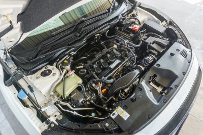 HONDA CIVIC 1.5 TURBO RS ปี2016 จด2017 (6กก1990)