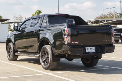 ISUZU D-MAX CAB4 1.9 HI-LANDER X-SERIES Z AT ปี2021 (ขง8624)