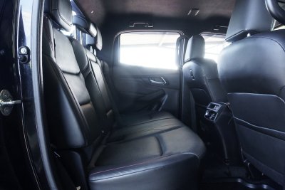 ISUZU D-MAX CAB4 1.9 HI-LANDER X-SERIES Z AT ปี2021 (ขง8624)