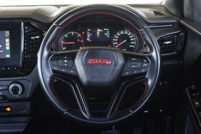 ISUZU D-MAX CAB4 1.9 HI-LANDER X-SERIES Z AT ปี2021 (ขง8624)