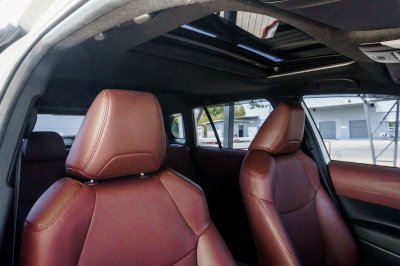 TOYOTA COROLLA CROSS 1.8 HEV PREMIUM SAFETY AT ปี2021 (2ขฆ4350)