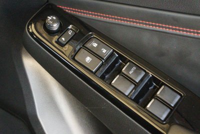 ISUZU D-MAX CAB4 1.9 HI-LANDER X-SERIES Z AT ปี2021 (ขง8624)