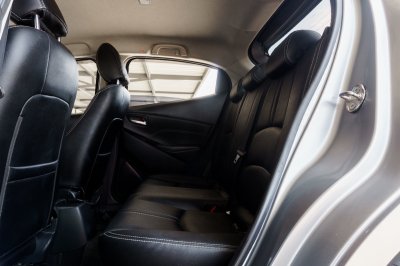 MAZDA 2 1.3 SPORTS HIGH CONNECT ปี2019 (8กศ5568)