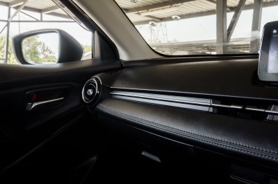 MAZDA 2 1.3 SPORTS HIGH CONNECT ปี2019 (8กศ5568)