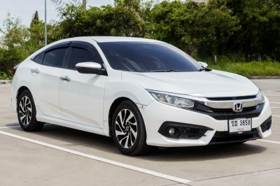 HONDA CIVIC 1.8 EL ปี2017 (ขธ3658)
