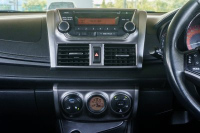 TOYOTA YARIS 1.2 G AT ปี2014 (กฉ8631)