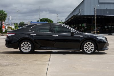 TOYOTA CAMRY 2.5 HYBRID ปี2021 (ขน3309)