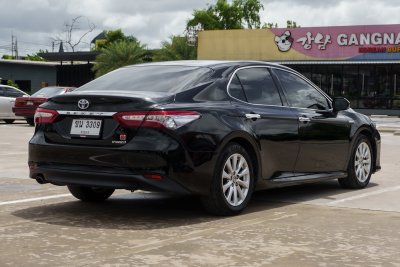 TOYOTA CAMRY 2.5 HYBRID ปี2021 (ขน3309)