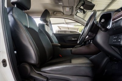 TOYOTA YARIS ATIV 1.2 PREMIUM ปี2023 (กษ4406)