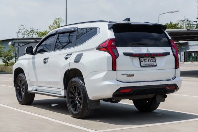 MITSUBISHI PAJERO 2.4 GT PREMIUM ELITE EDITION ปี2022 (3ขฆ2122)