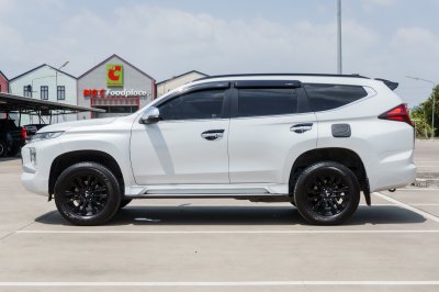 MITSUBISHI PAJERO 2.4 GT PREMIUM ELITE EDITION ปี2022 (3ขฆ2122)
