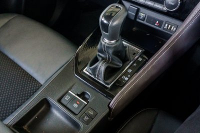 TOYOTA YARIS ATIV 1.2 PREMIUM ปี2023 (กษ4406)