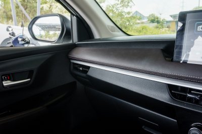 TOYOTA YARIS ATIV 1.2 PREMIUM ปี2023 (กษ4406)