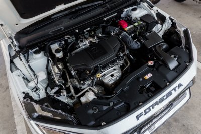 TOYOTA YARIS ATIV 1.2 PREMIUM ปี2023 (กษ4406)