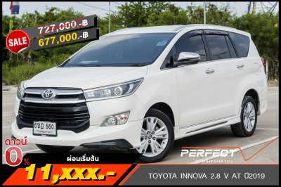 TOYOTA INNOVA 2.8 V AT ปี2019 (6ขฎ560)