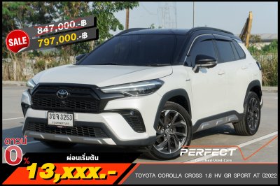 TOYOTA COROLLA CROSS 1.8 HV GR SPORT AT ปี 2022 (3ขจ3253)