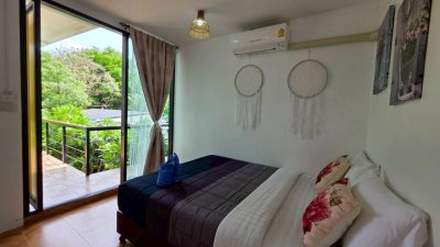 Queen Room  Garden View