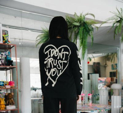 LNB - I DON'T TRUST YOU แขนยาว (เฟด)