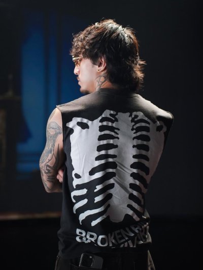 BROKEN RIBS T-SHIRT - FADED