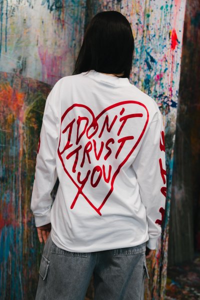 LNB - I DON'T TRUST YOU แขนยาว (ขาว)