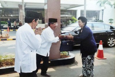 Silaturahmi Pertama