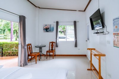 เรือนมั่งมี