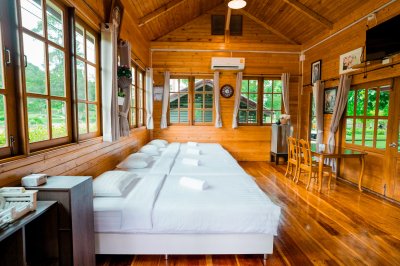 เรือนพยอม