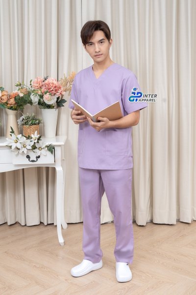 สครับแขนสั้น คอวี ทรงยูนิเซ็กส์  รุ่นลาเวนเดอร์คลาสสิก สครับแขนสั้น คอวี ทรงยูนิเซ็กส์  รุ่นลาเวนเดอร์คลาสสิก