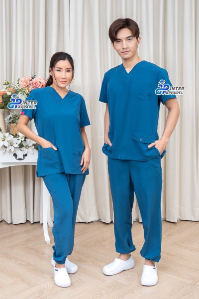 ชุดสครับ คอวี สีเขียวน้ำทะเล ขาจั้ม (เสื้อ + กางเกง) ชุดสครับ คอวี สีเขียวน้ำทะเล ขาจั้ม (เสื้อ + กางเกง)