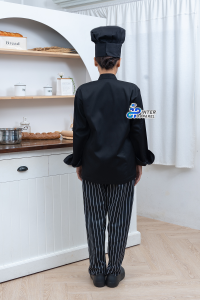 เสื้อเชฟคอจีนแขนยาวสีดำล้วน รุ่น “แบล็คเทรดิชัน” – คอจีนคลาสสิค กระดุม 10 เม็ด