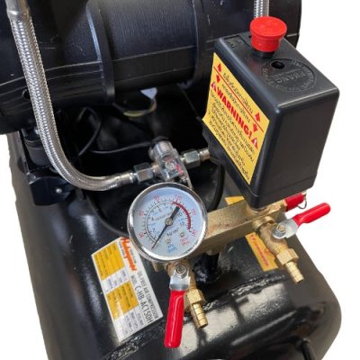 ปั๊มลม เสียงเงียบ 150 L HOBAYASHI รุ่น HB-AC150H