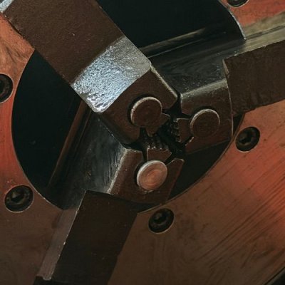 เครื่องต๊าปไฟฟ้า รุ่นงานหนัก OKURA รุ่น KT-403Y