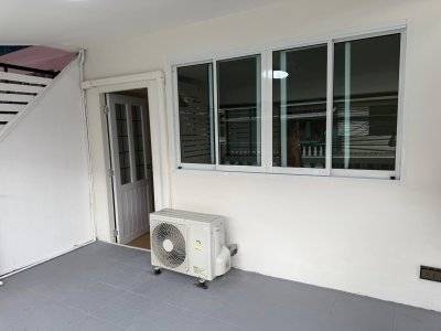 ทาวน์โฮมรีโนเวท ตลาดสมชาย ย่านพระราม 7