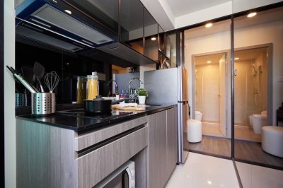 ขายดาวน์คอนโด Origin Place เพชรเกษม ห้องมุม Simplex เพดานสูง อยู่สบาย เลี้ยงสัตว์ได้!