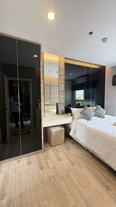 ขายคอนโดพลัมคอนโด รามคำแหง สเตชั่น แต่งครบ ใกล้ Airport Link รามคำแหง เพียง 250 เมตร