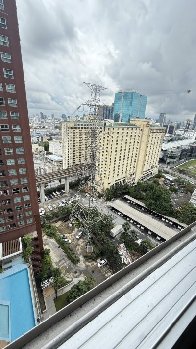 ขายคอนโดพลัมคอนโด รามคำแหง สเตชั่น แต่งครบ ใกล้ Airport Link รามคำแหง เพียง 250 เมตร