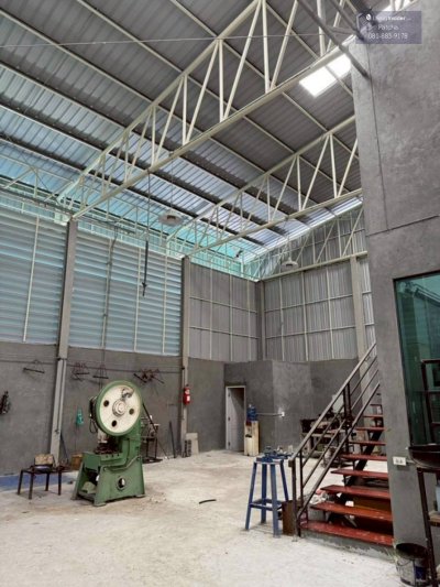 ขายโกดังพร้อมออฟฟิศ บางบัวทอง