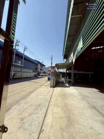 ขายโกดังพร้อมออฟฟิศ บางบัวทอง