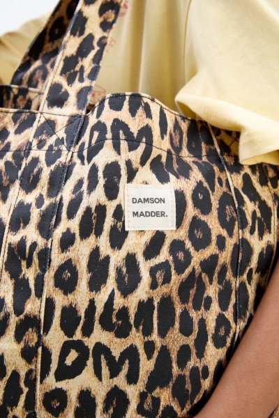 CANVAS LEOPARD TOTE