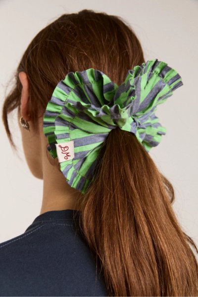 Frill edge scrunchie - navy pop green stripe