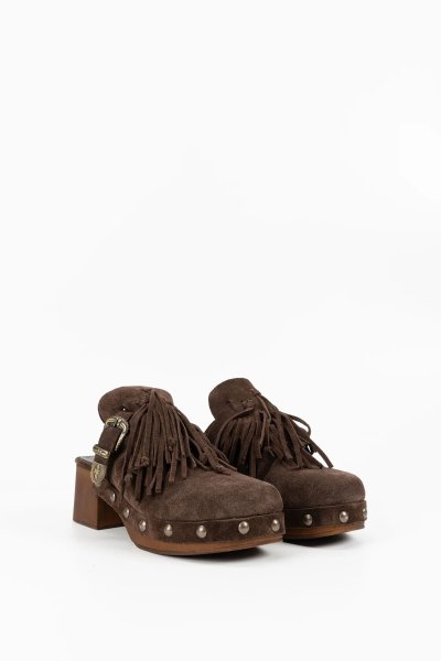Beatriz Suede Sandals